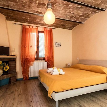 Residenza Il Casone Bed & Breakfast Castiglione del Lago Exterior photo